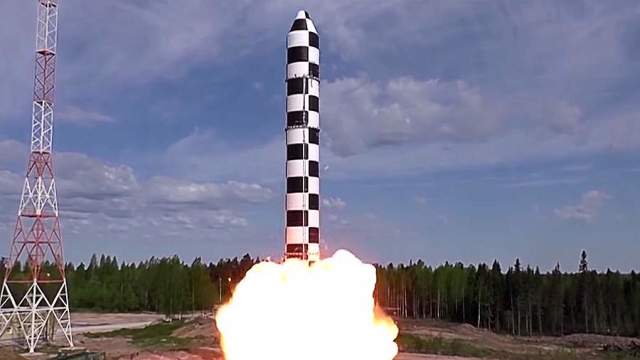 Гиперзвуки боя: новое супероружие проверят в полевых условиях