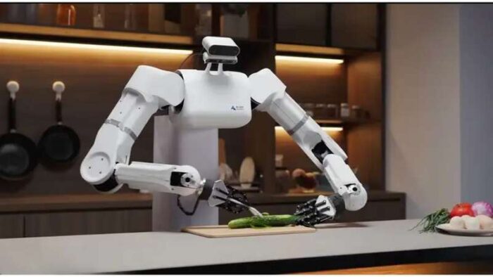 Китайский гуманоидный робот Astribot S1